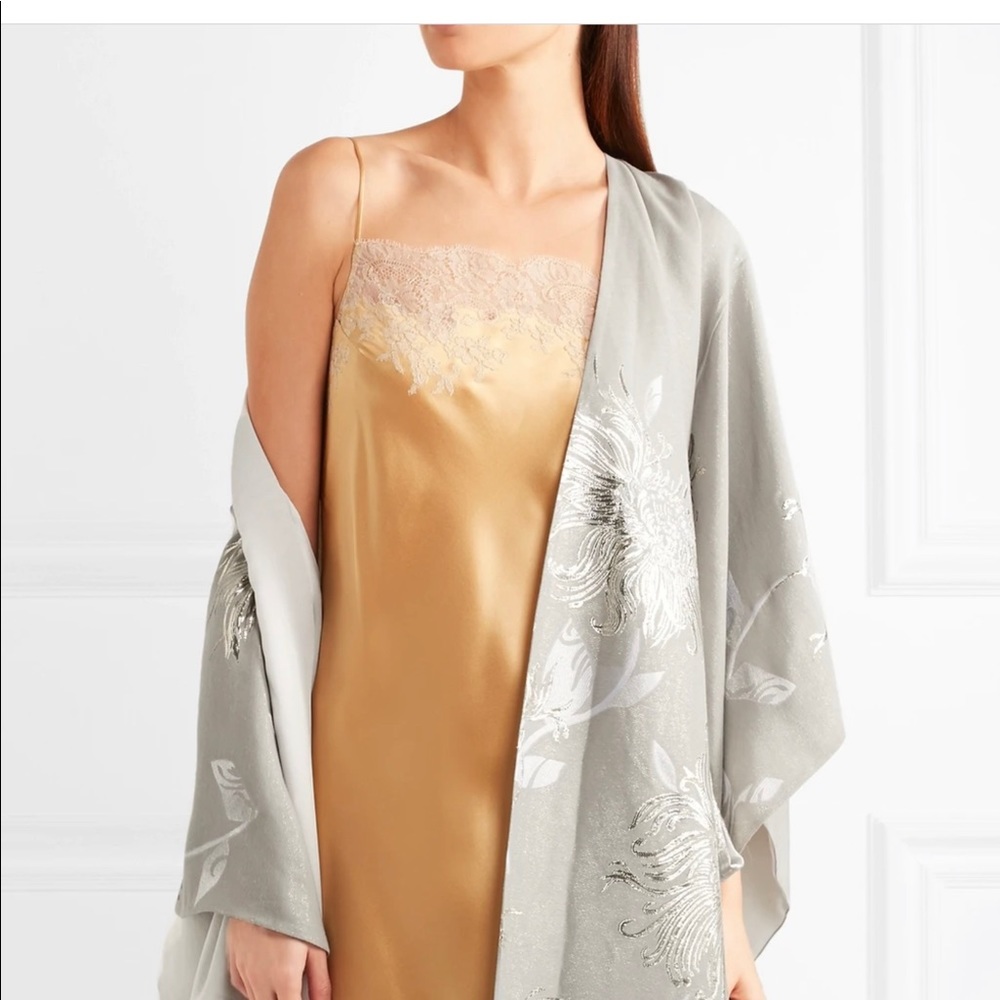 Gorgeous Carine Gilson silk kimono jacket NWT 👘👑